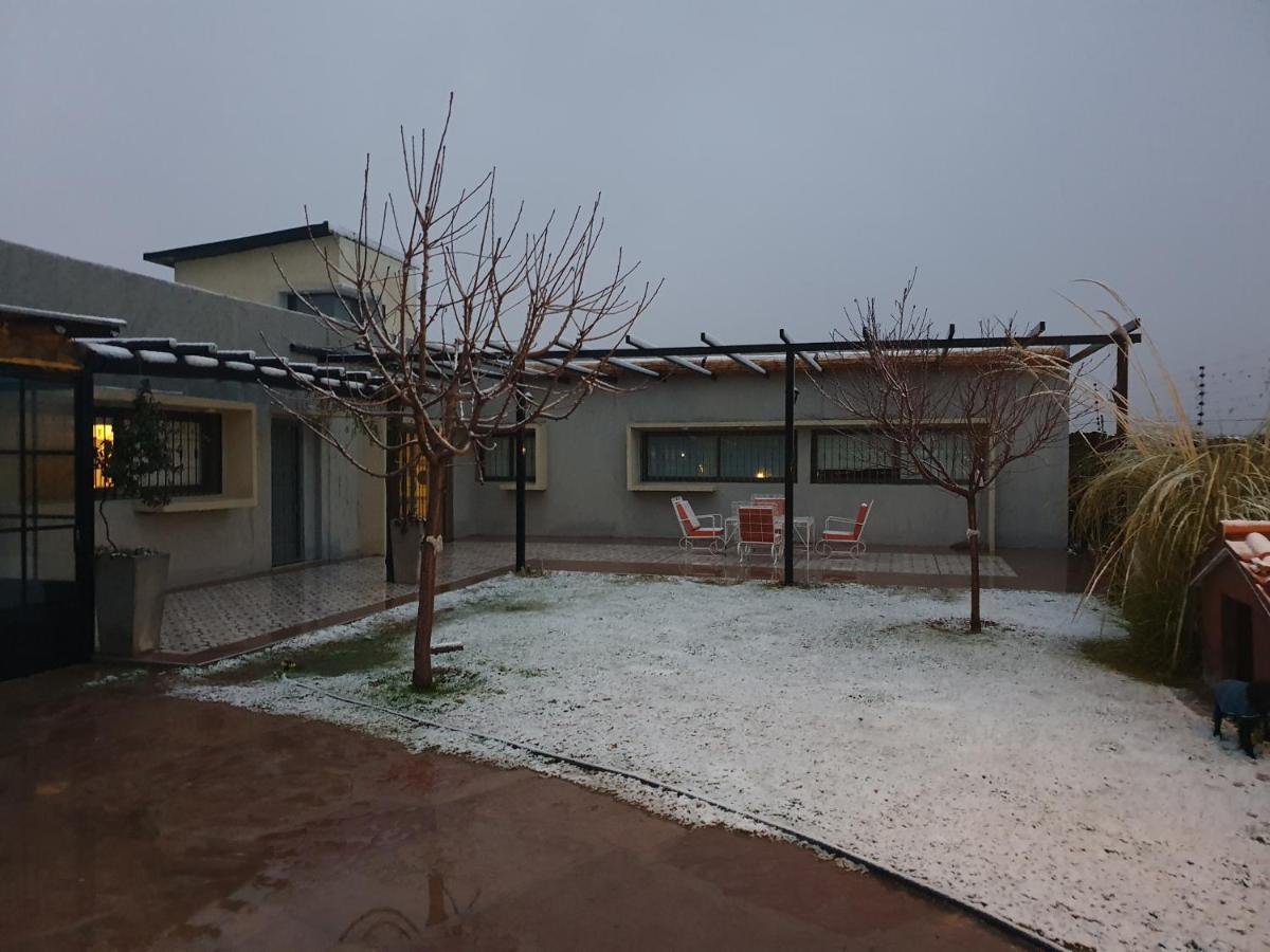 Casa Al Pie De Los Andes ルハン・デ・コージョ エクステリア 写真